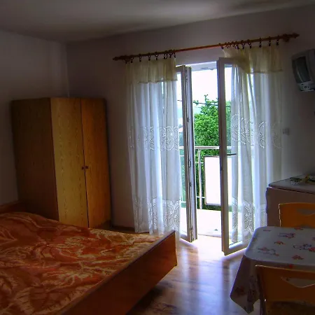 Anita Apartment